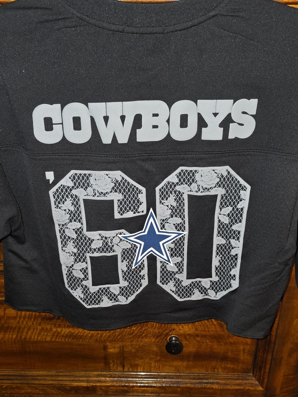 Mitchell & Ness Womens Nwts Sz Small Cropped Dallas Cowboys Jersey Top! - Picture 7 of 7